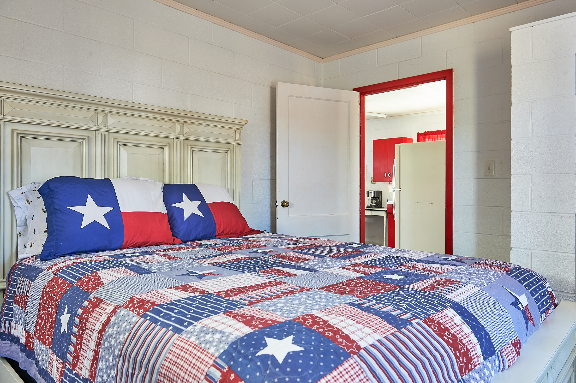 Enchanted Rock Cabin Themed Bedroom